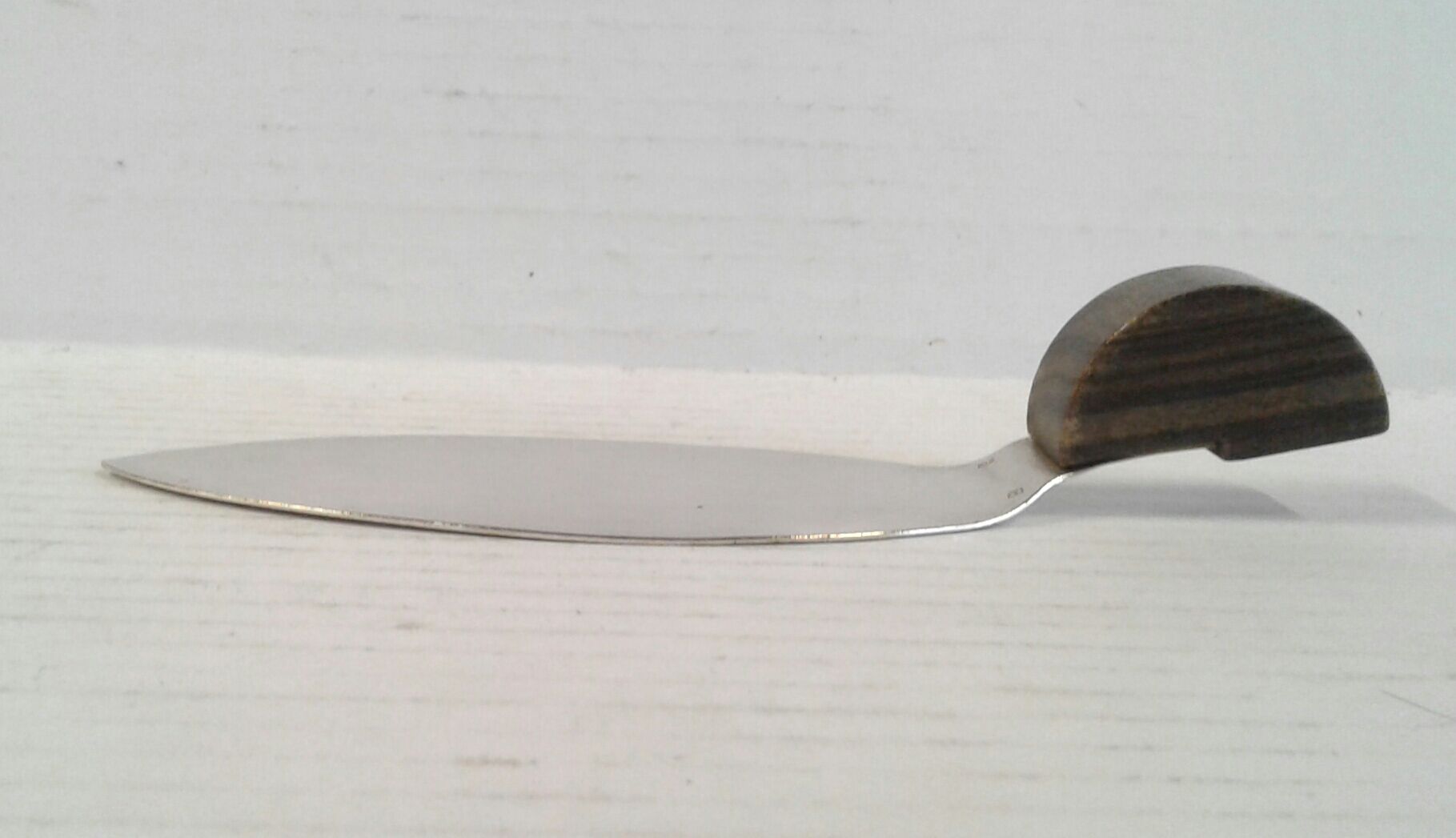 Art deco silver metal pie shovel