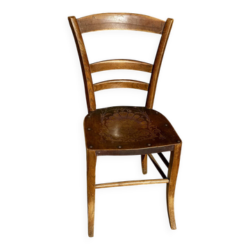 Chaise de bistrot ancienne