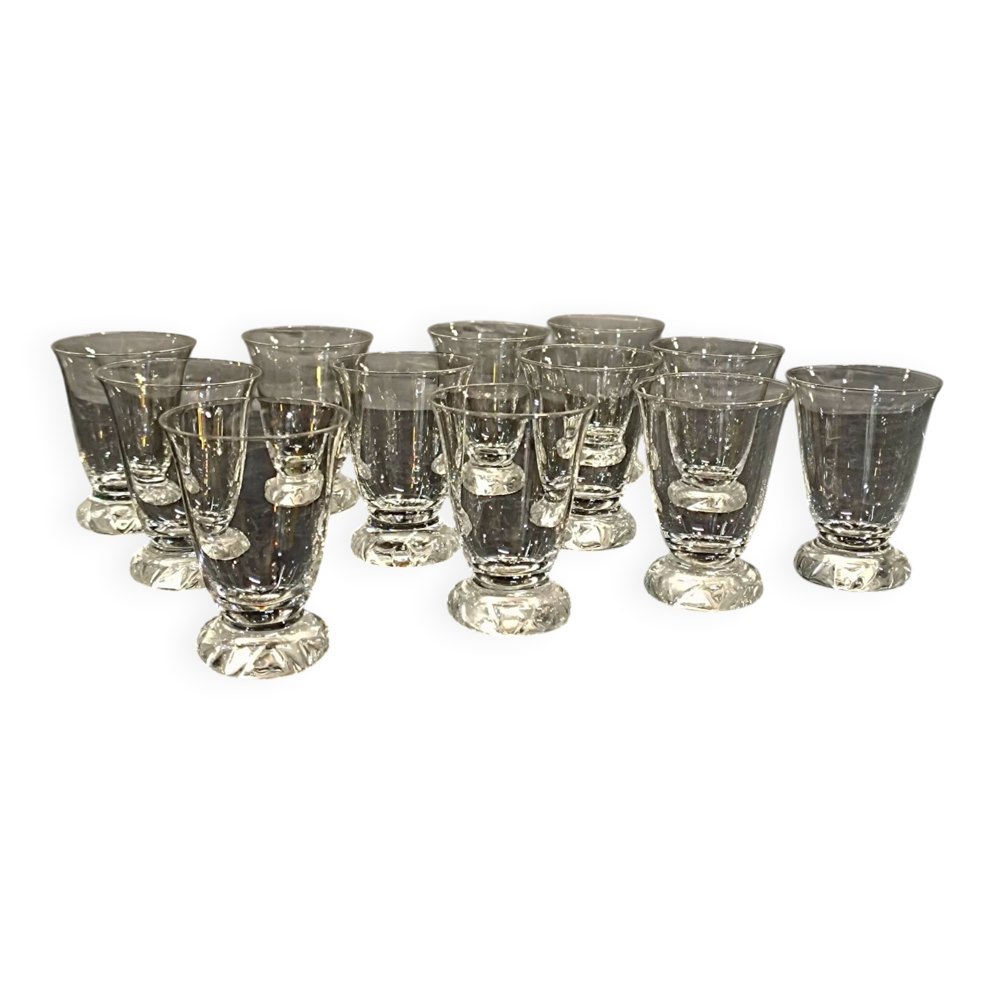 12 digestif glasses Daum model Kim