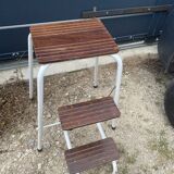 folding stepladder