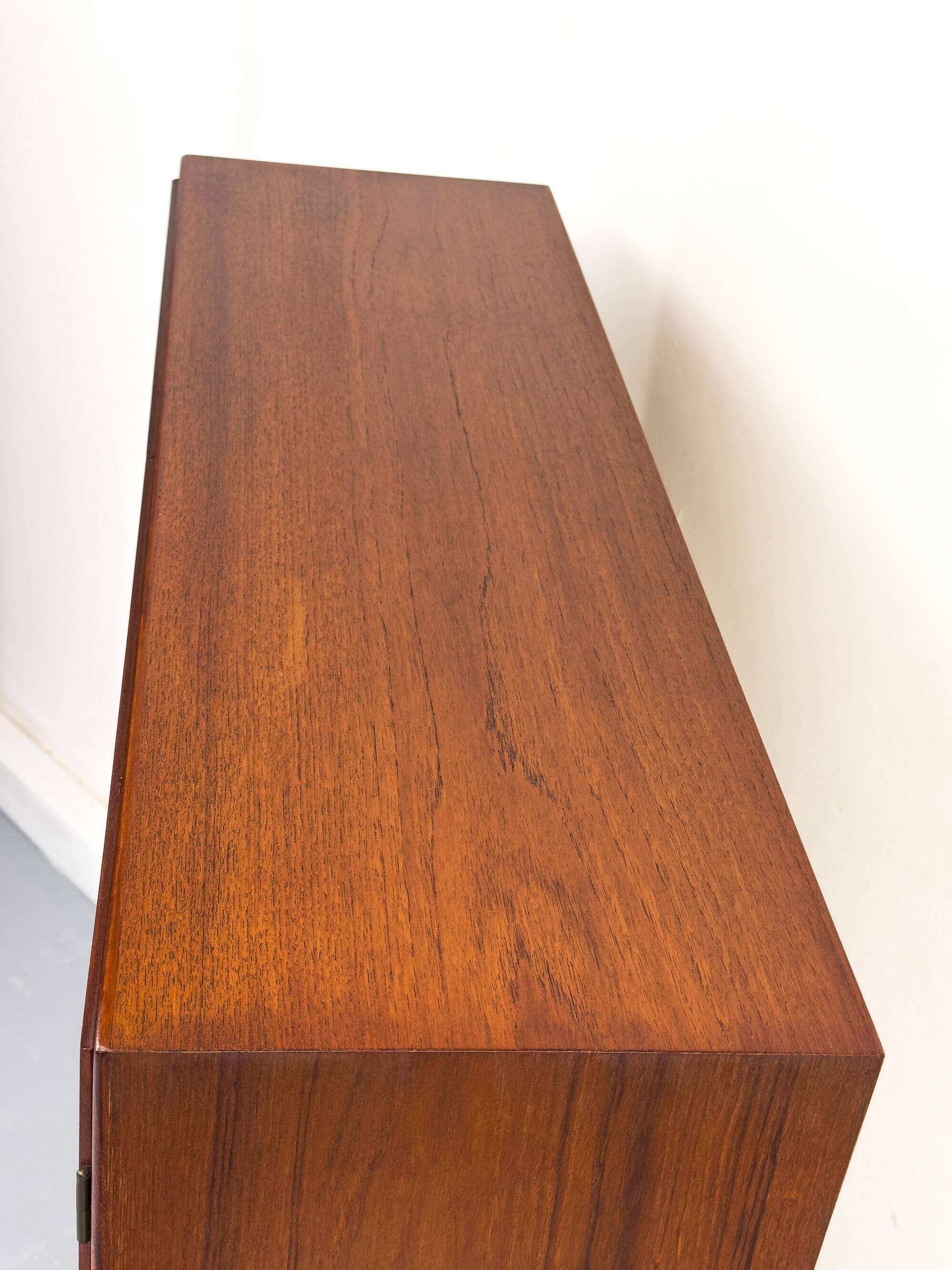 Danish Cabinet in Teak by Børge Mogensen for Søborg Møbelfabrik, 1960s