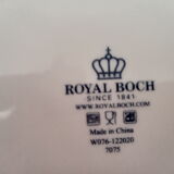 Set of 4 Royal Boch dessert plates in white earthenware floral décor roy blue