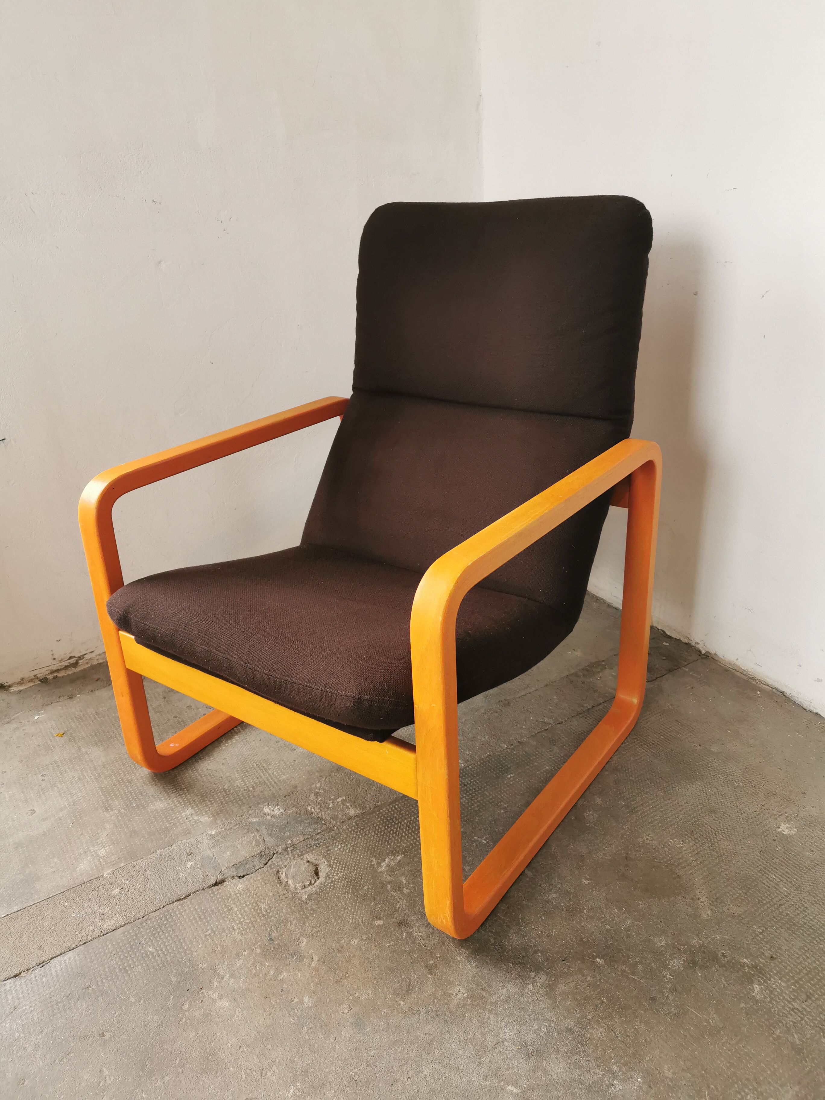 Curved wood armchair Wilkhahn 1980
