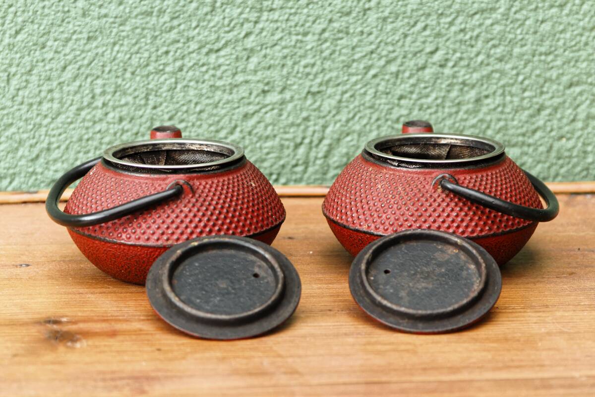 Pair of individual Japanese teapots
