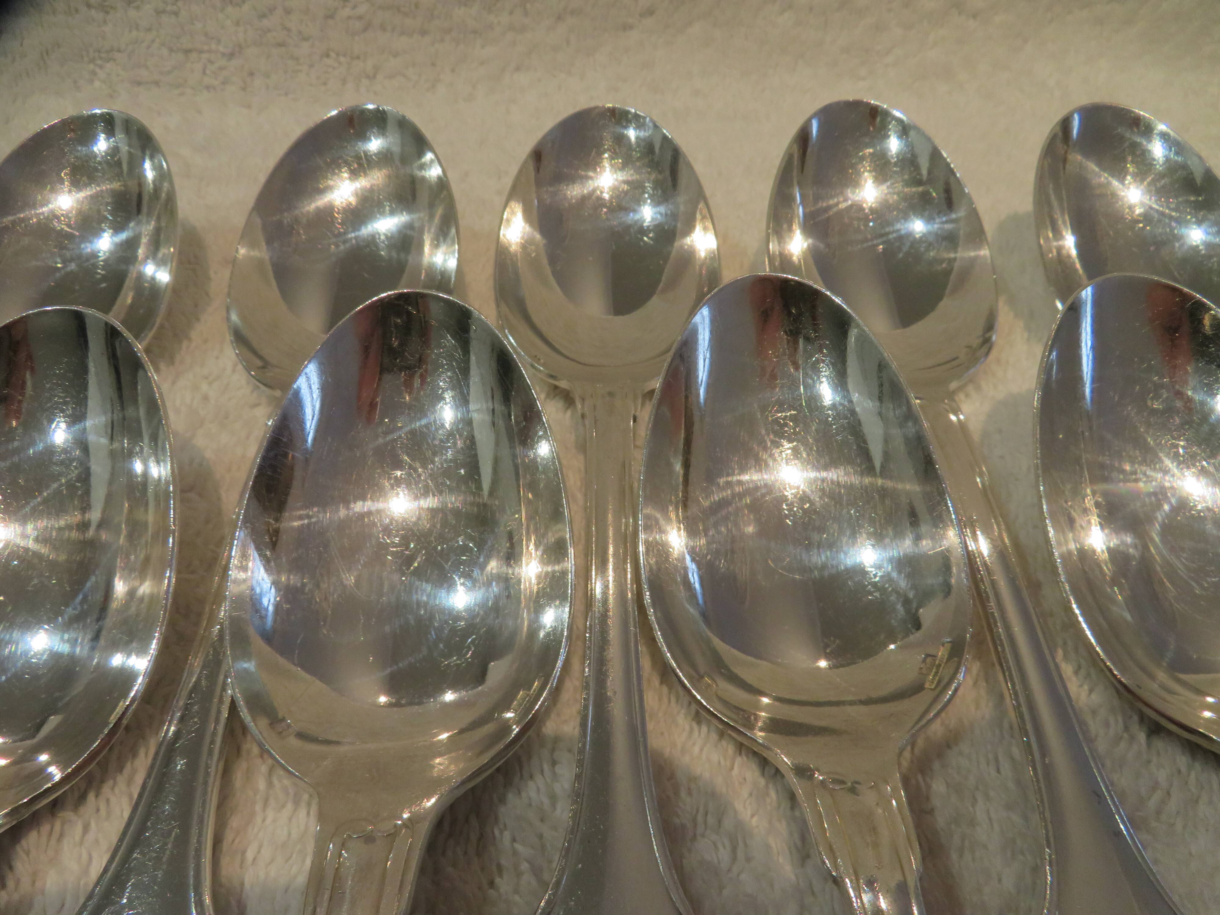 11 silver-plated dessert spoons by Christofle Vendome, 17cm