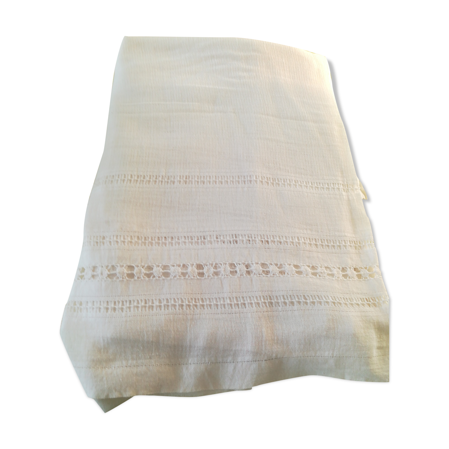 Fabric coupon with embroidery