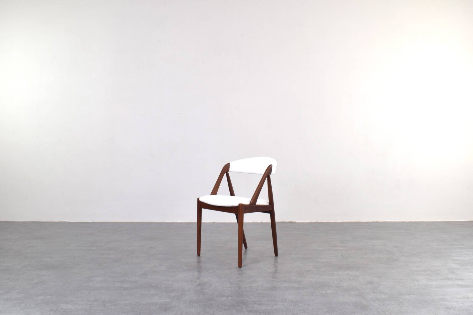 Teak & Boucle Chairs Model 31 by Kai Kristiansen for Schou Andersen, 1960s,
