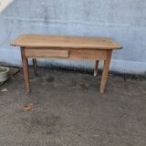 Farmhouse table