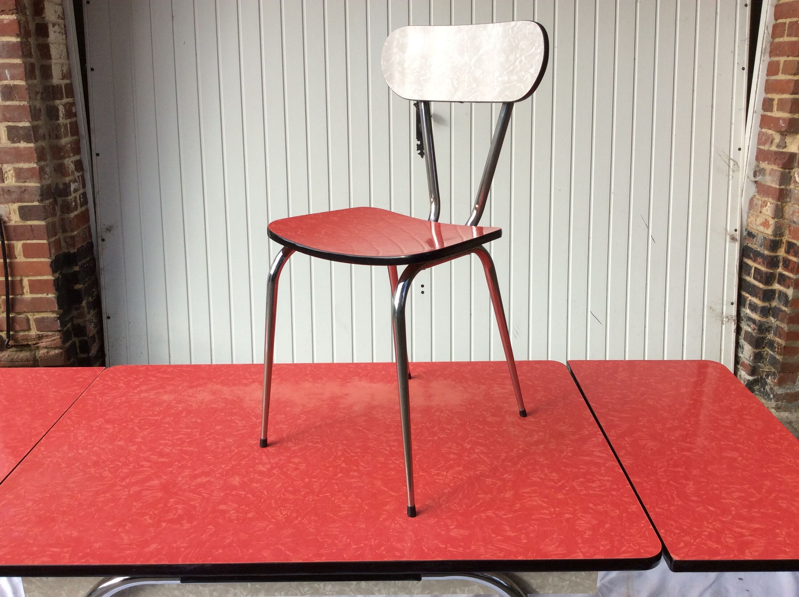 Kitchen 60' + 1 matching Chair table