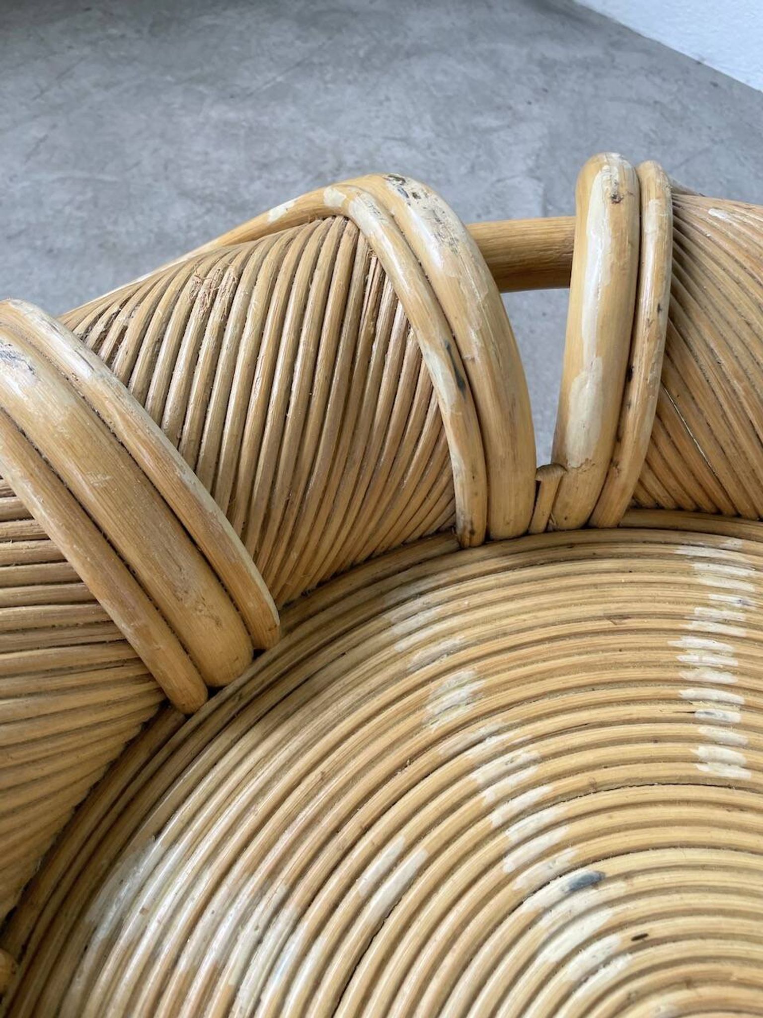 Vivai del sud “flower” rattan coffee table
