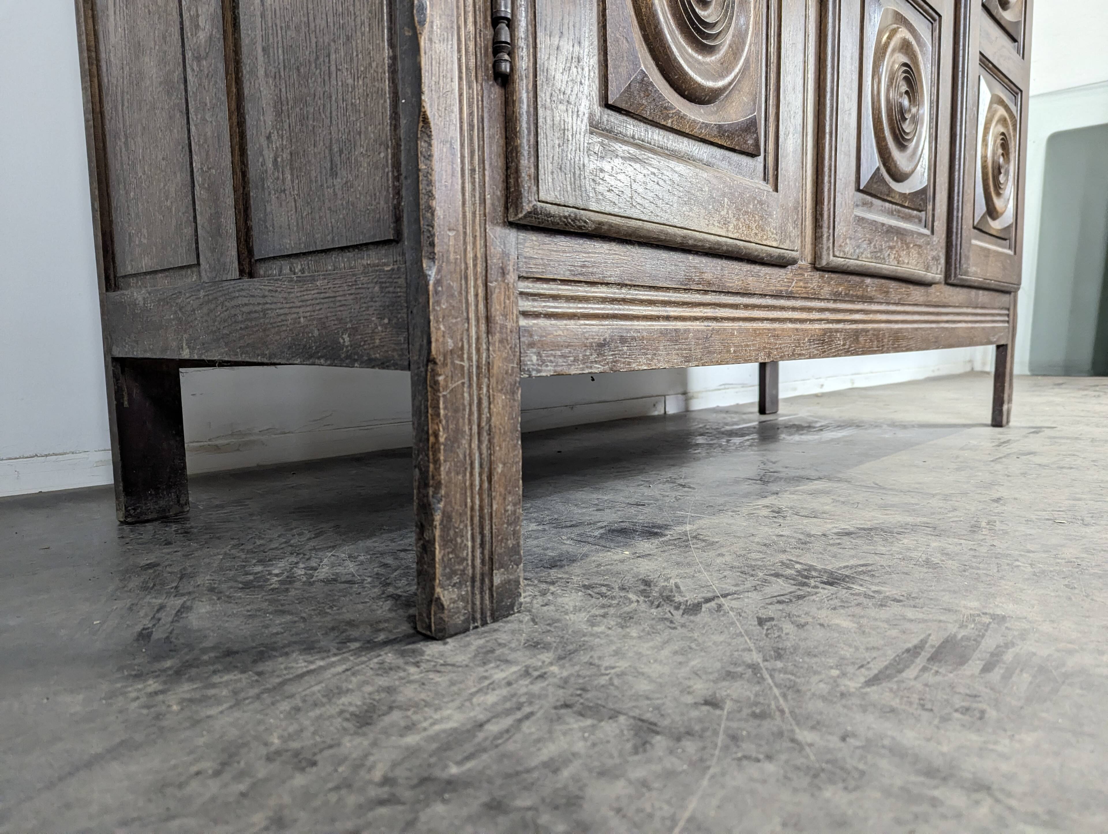 Brutalist wardrobe in the spirit of Dudouyt.