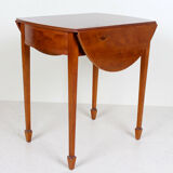 Table d'appoint en bois