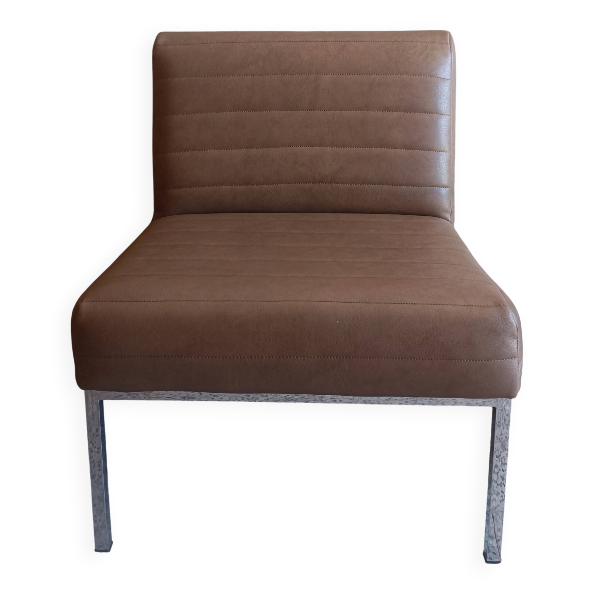 Chauffeuse fauteuil vintage en chrome/skaï
