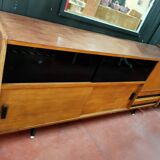 Bi-color sideboard