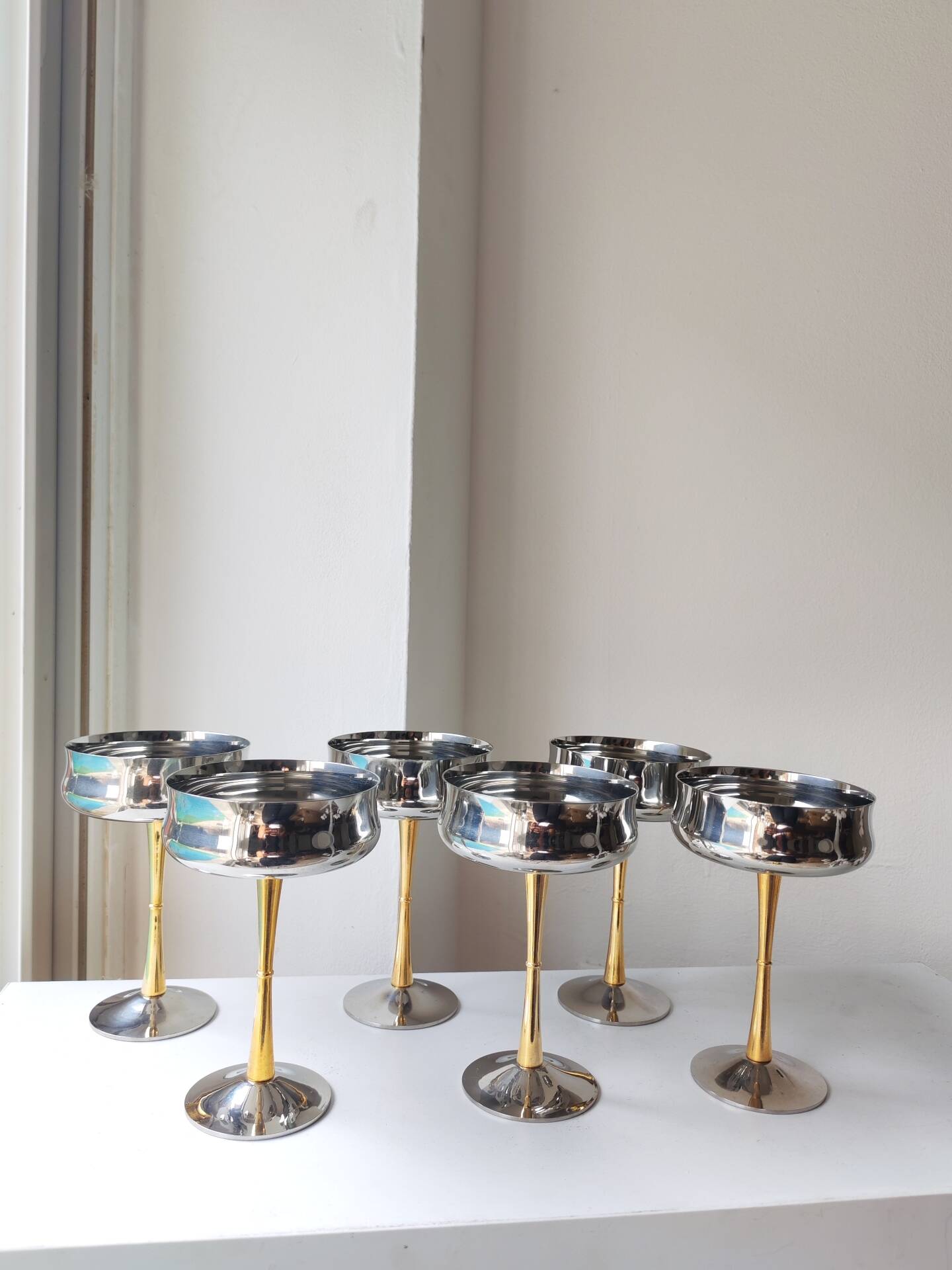 6 stainless steel chrome ice cream bowls