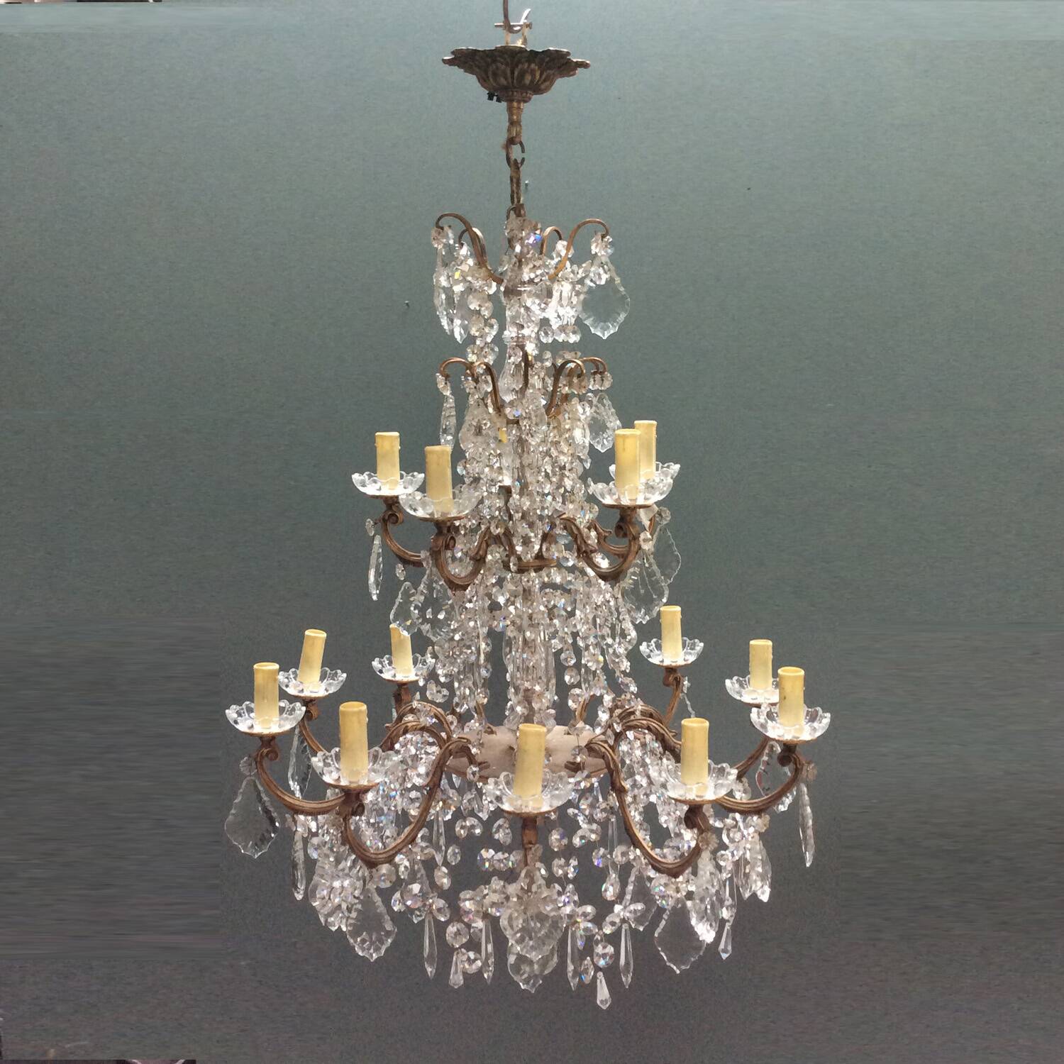 Antique XXL bronze chandelier 15 candles