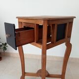Antique pedestal table in solid oak from the 40s/50s