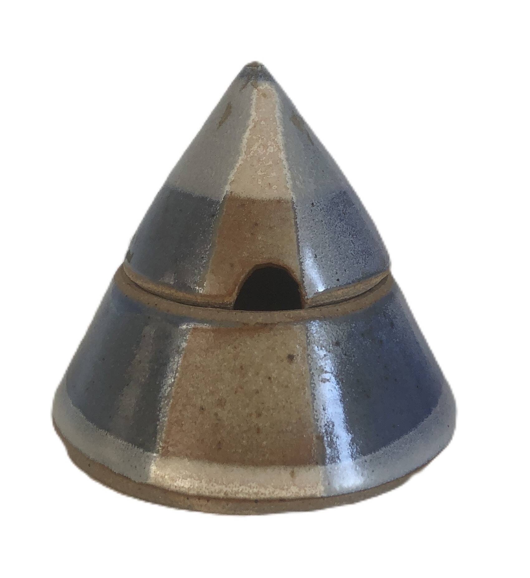 Contemporary art ceramics by Didier Marty in Lezoux