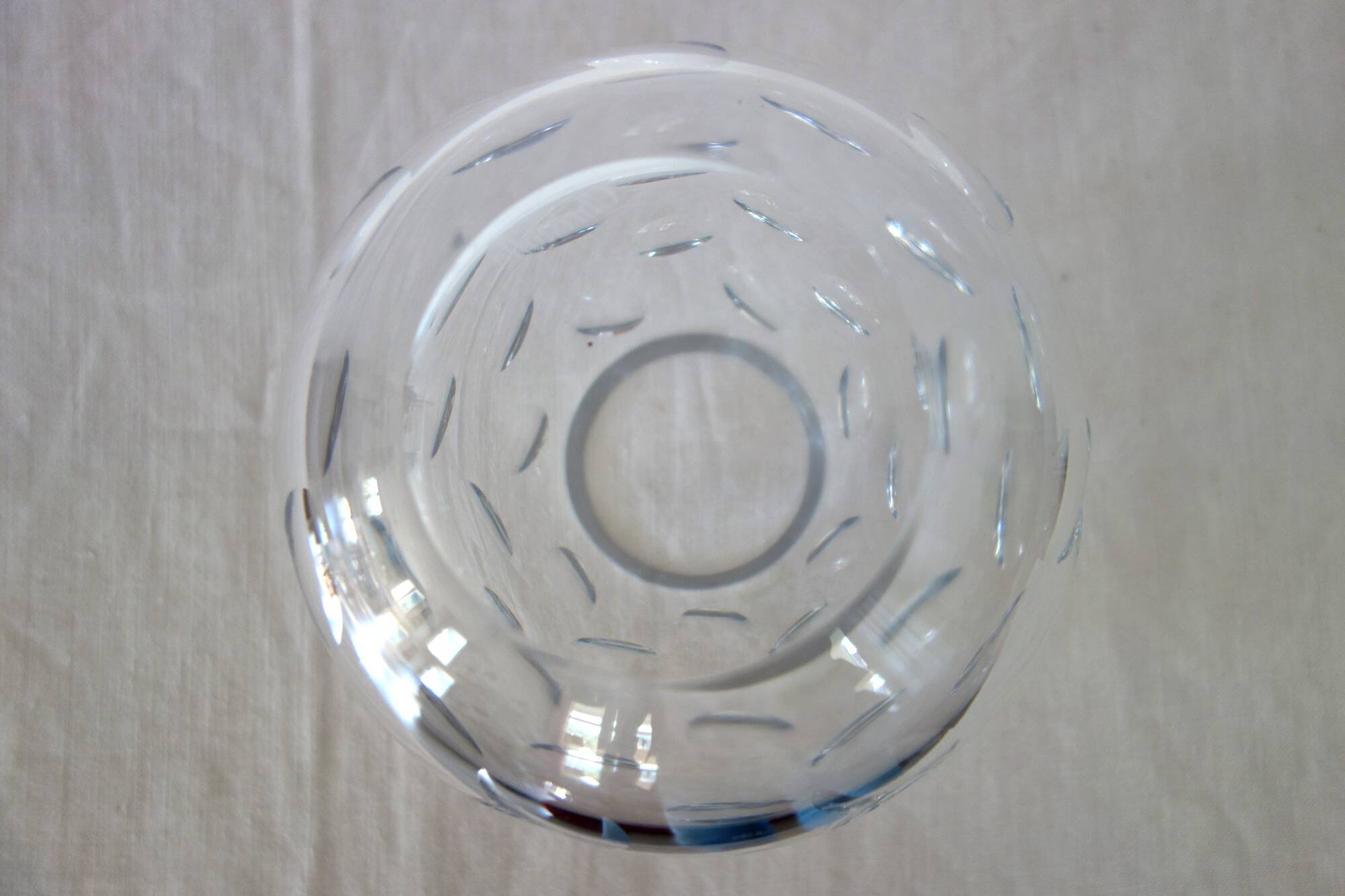 Vase boule modèle Cluny en cristal par Christofle