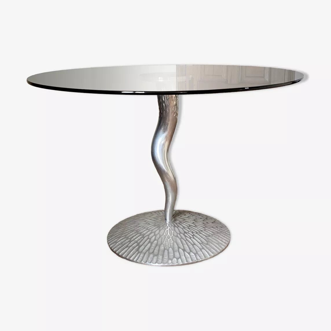 Table bernard dequet for protis. 1980.