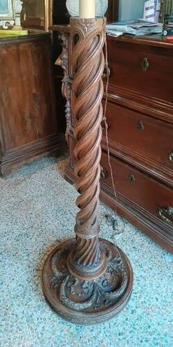 Large floor lamp, column, antique lamp from the early 19th century, Empire style.