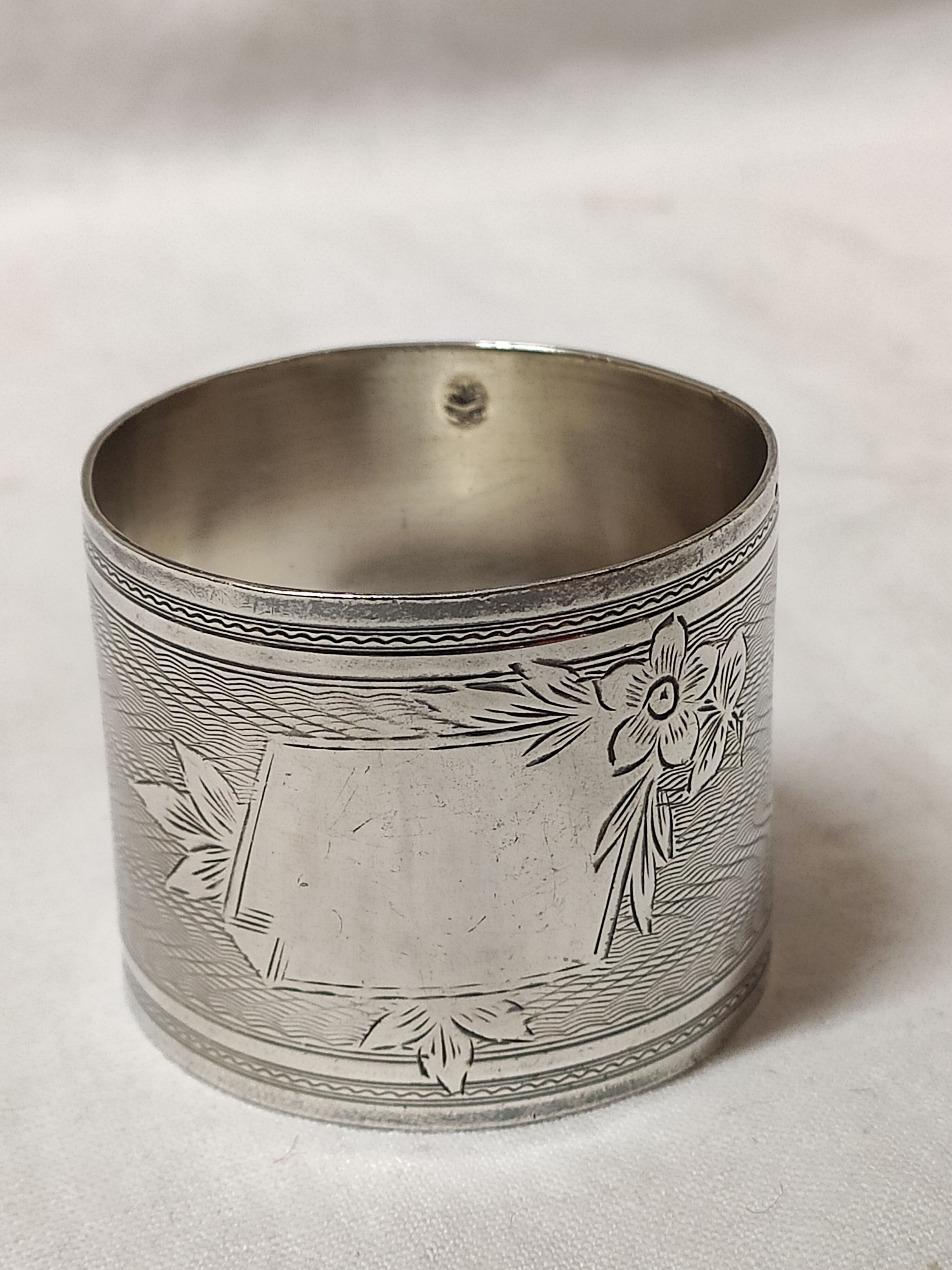 Sterling silver towel ring 51g