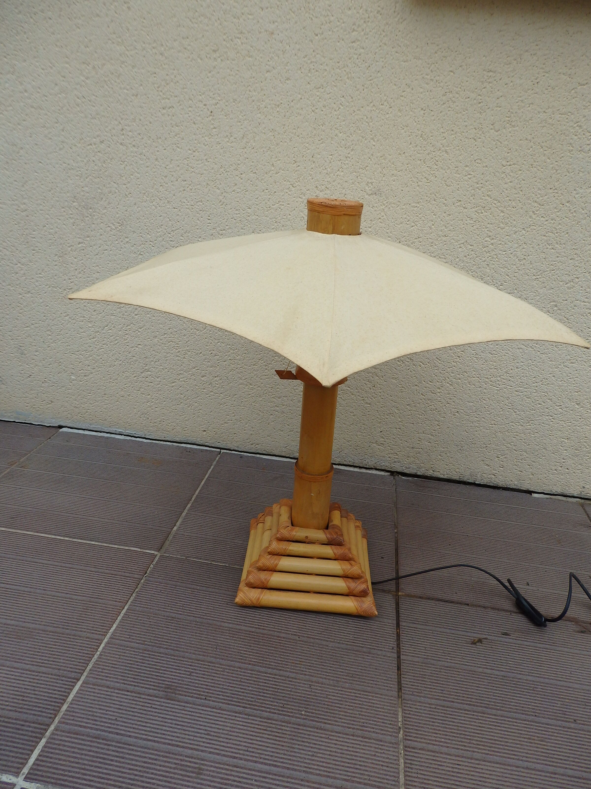 Design parasol bamboo lamp