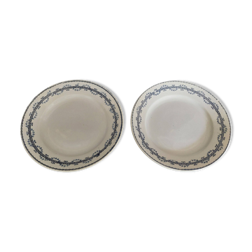 Pair of Gien iron earthenware dessert plates with Austerlitz decor