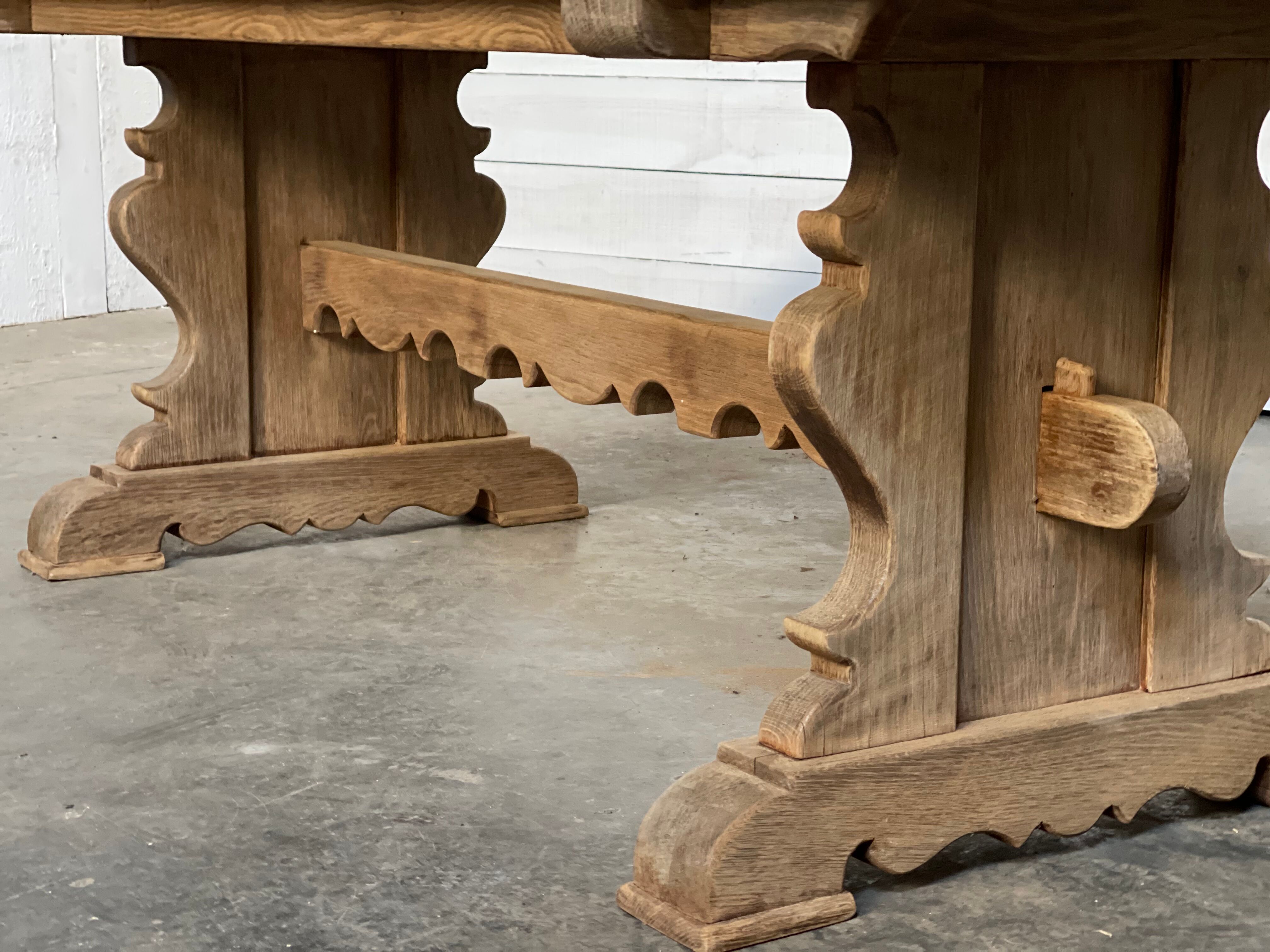 Monastery-style table