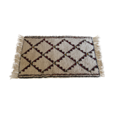 Former Berber carpet Beni Ouarain of the Moroccan Middle Atlas 135x81cm