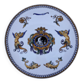 Decorative plate in Gien earthenware in Italian Renaissance style.