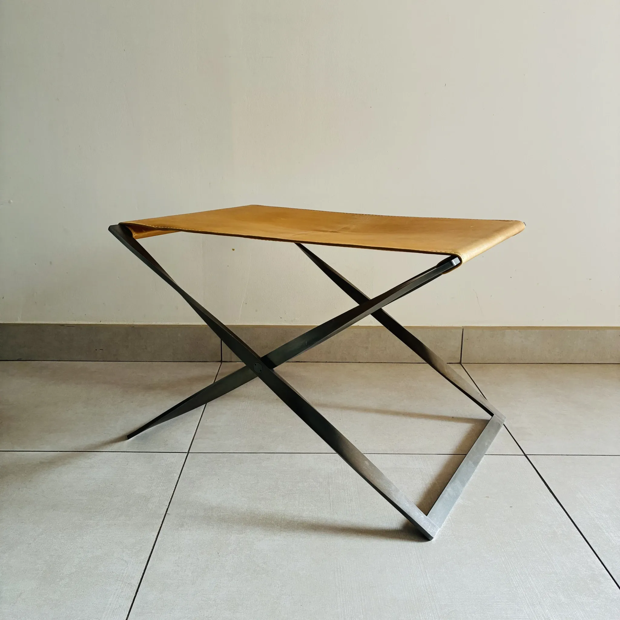 Folding Stool PK91 by Poul Kjaerholm - Fritz Hansen Edition Leather