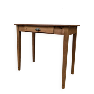 Table / desk