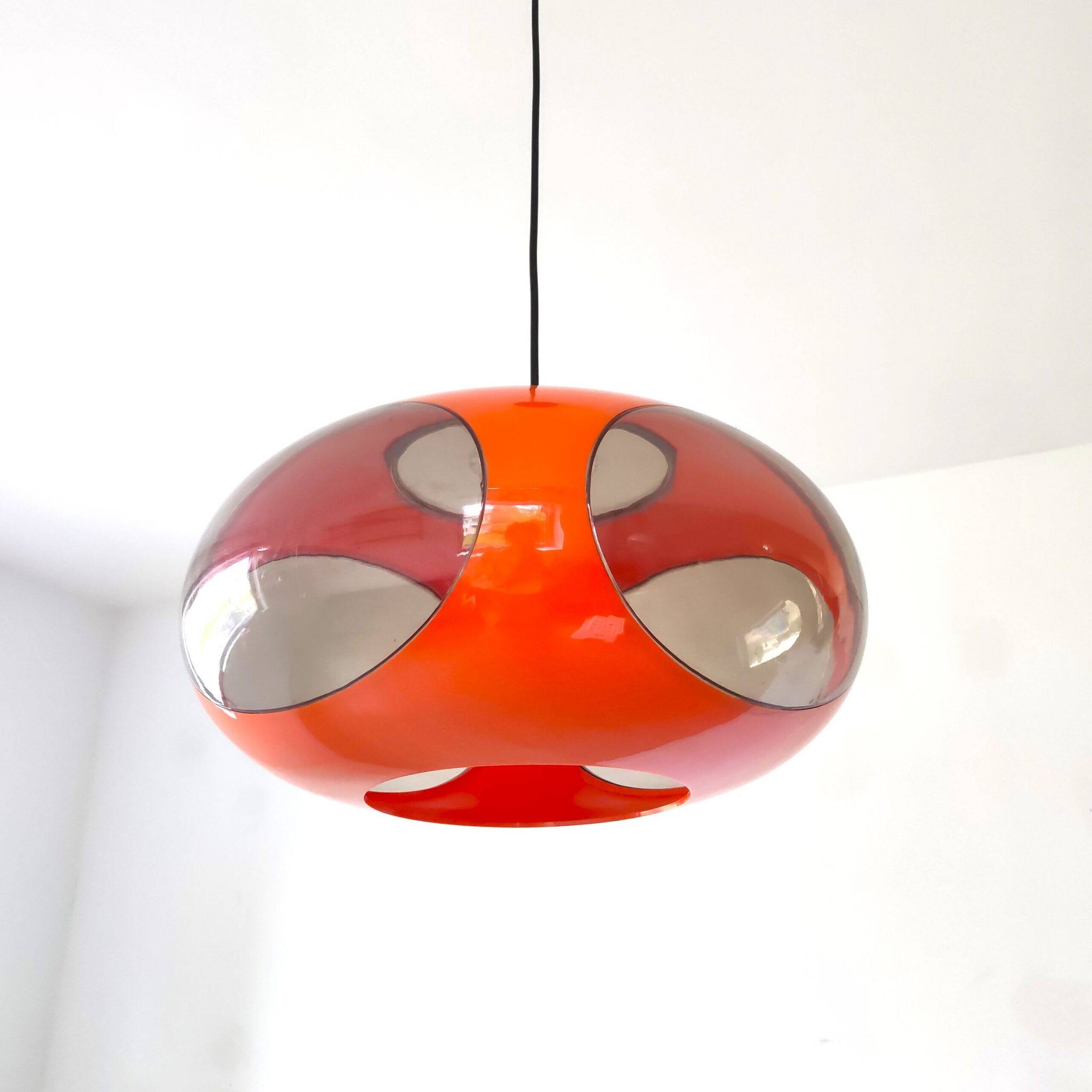 Lampe pendentif UFO à yeux de bug orange – Massive