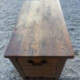 Commode ancienne en chêne massif