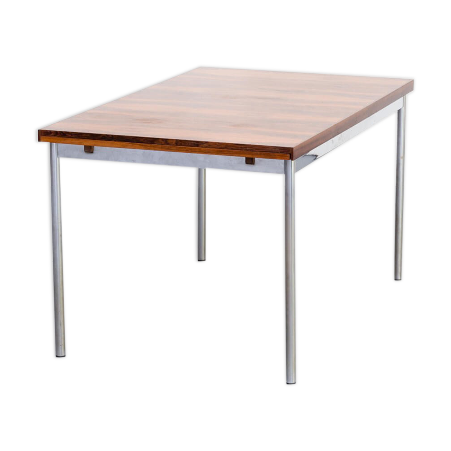 Sven Ivar Dysthe extendable rosewood veneer dining table for Thereca