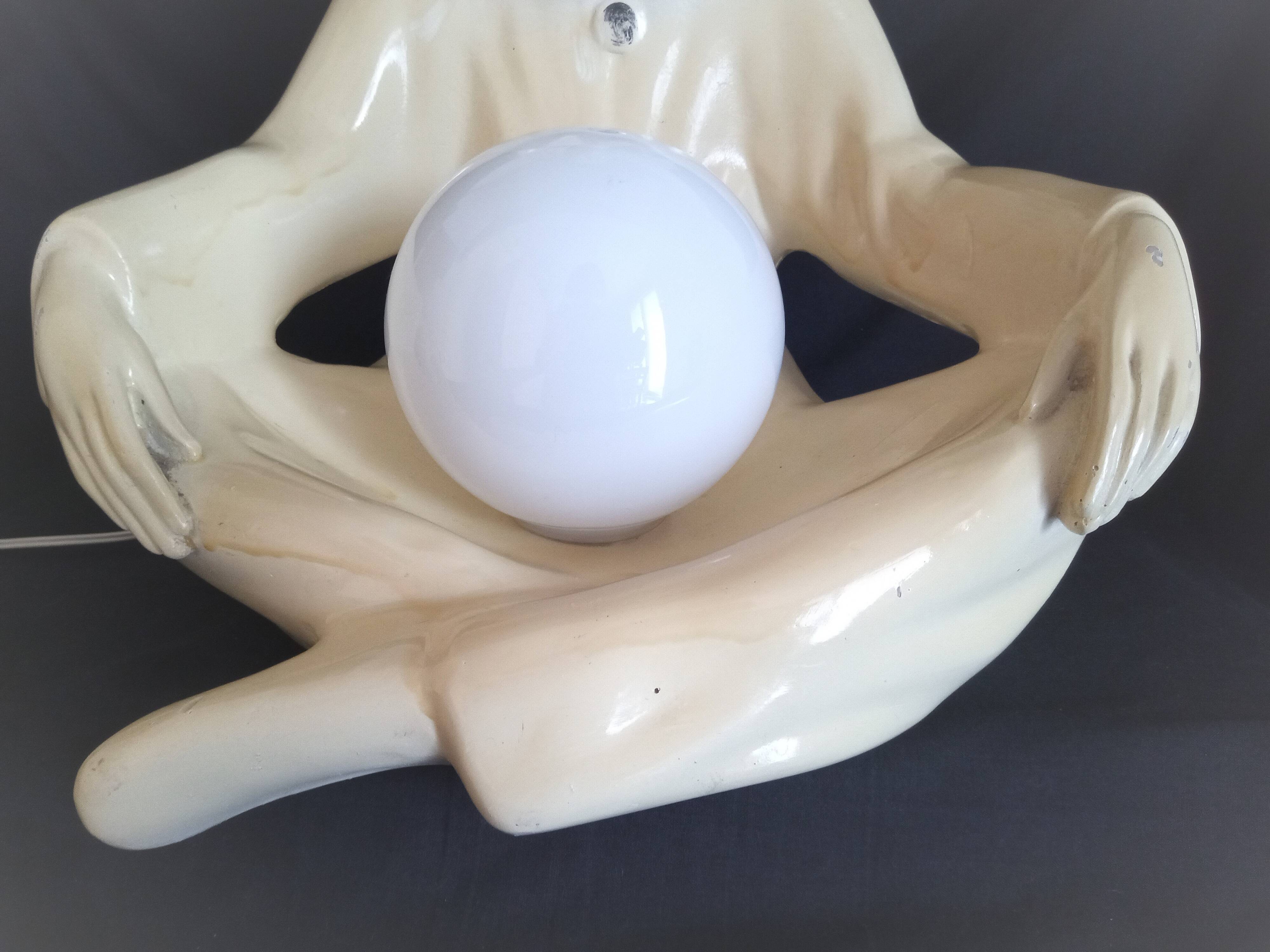 Veilleuse en résine avec le personnage de Pierrot, h - 37 cm., années 1950