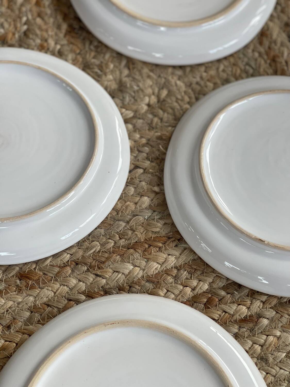 6 glazed ceramic dessert plates