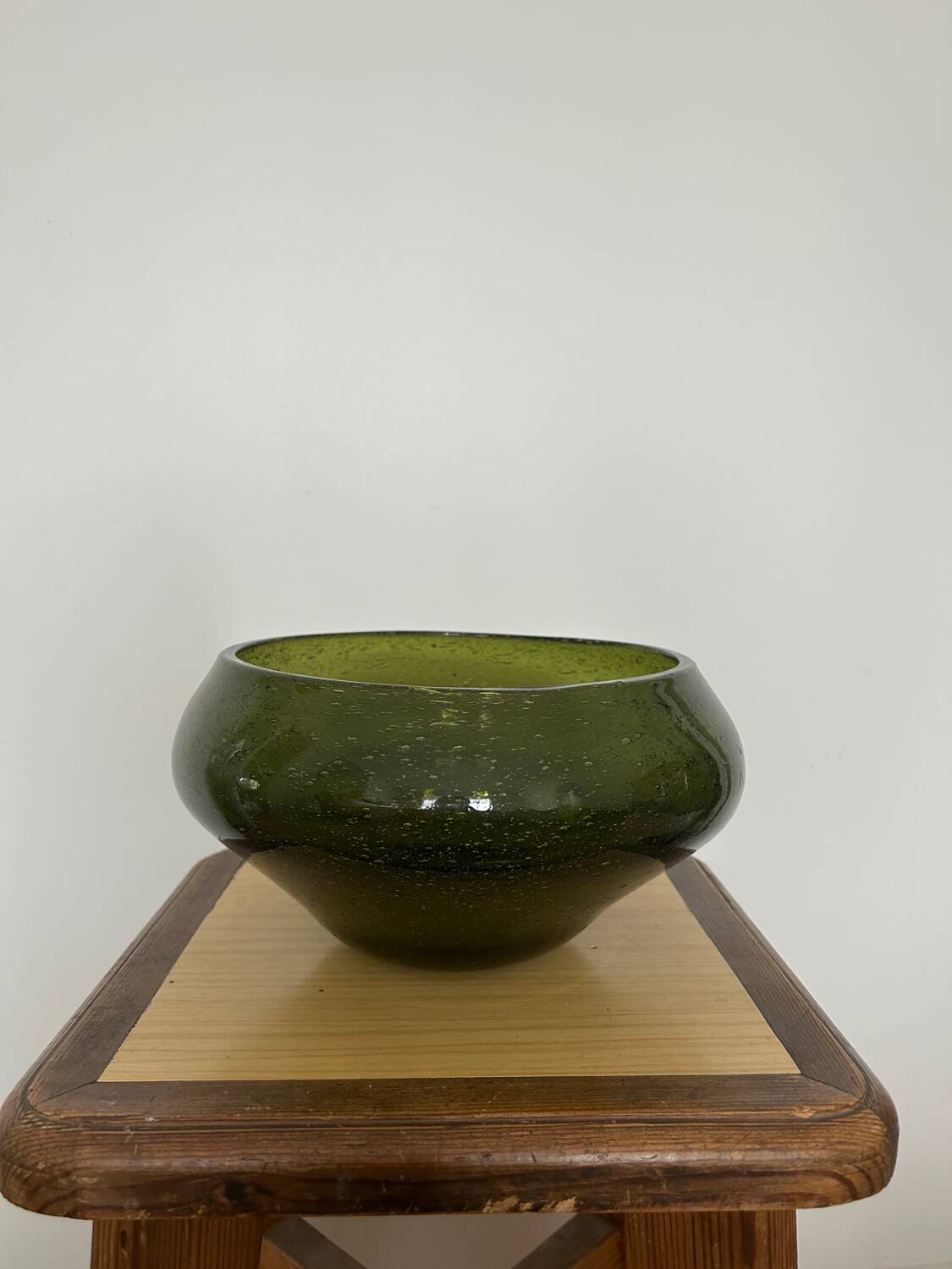 Biot glass salad bowl