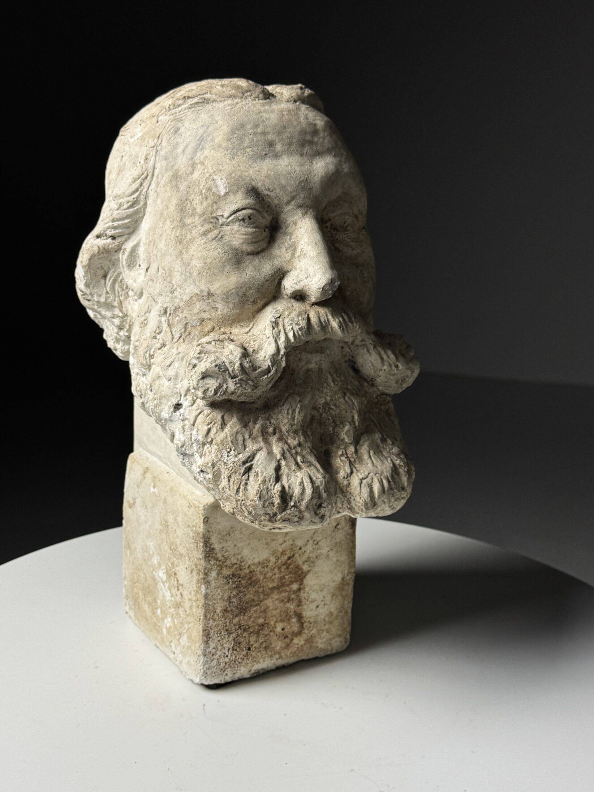Plaster bust classic head