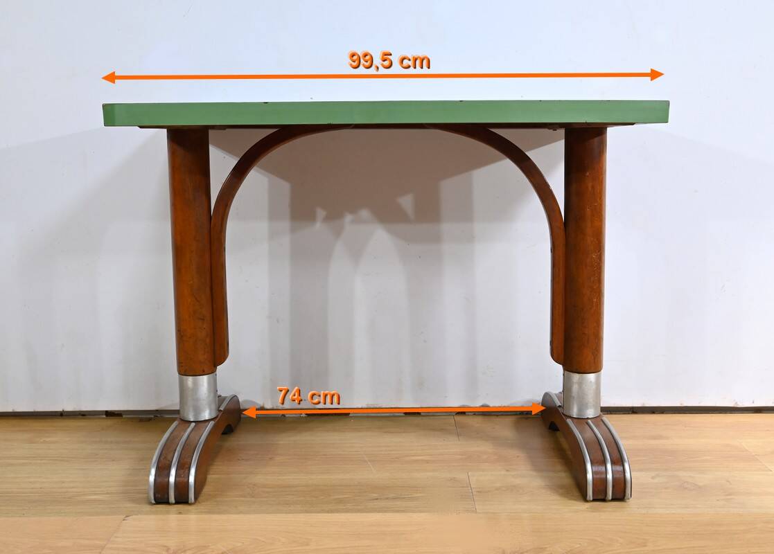 Bistro tables in laminate and beech – 1950