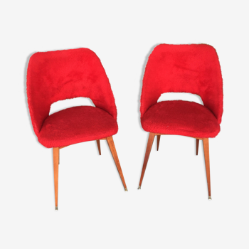 Paire de chaises en moumoute rouge