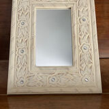 Miroir en bois sculpté