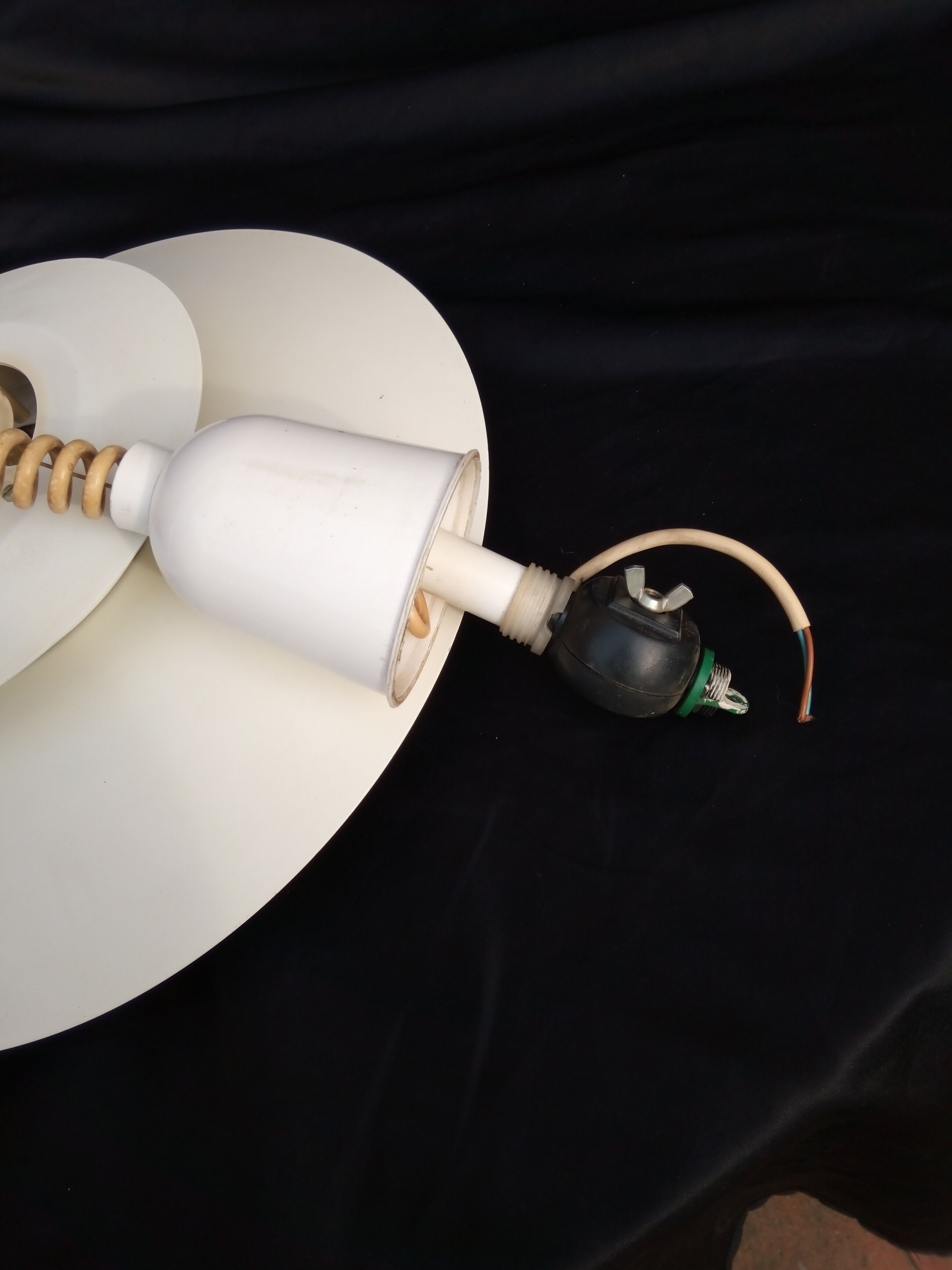 Suspension, 1970s chandelier