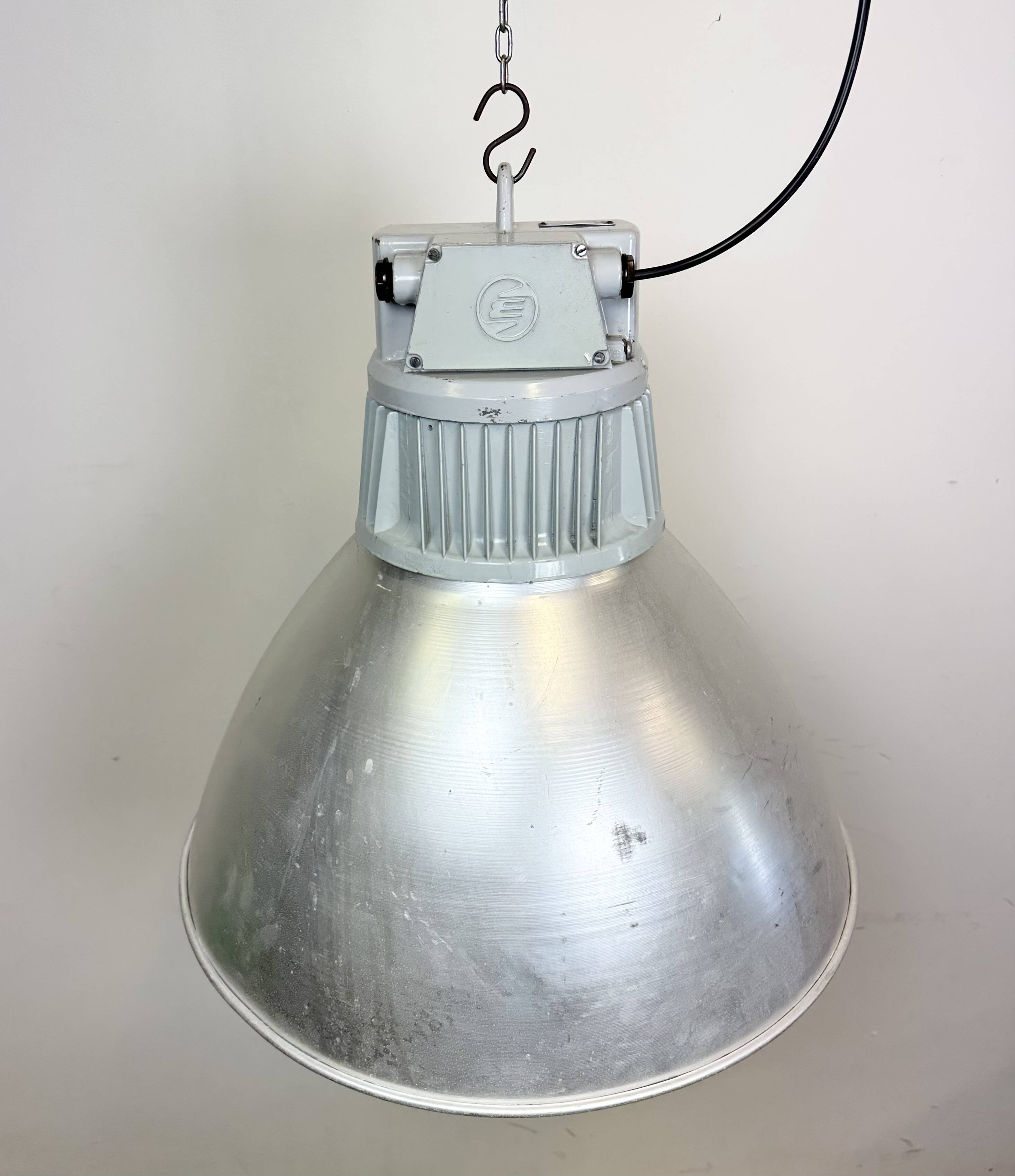 Large Industrial Aluminium Pendant Light from Elektrosvit, 1960s