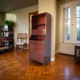 Italian wood and veneered mahogany bookcase, 1960s.