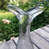 Bottle vase fish