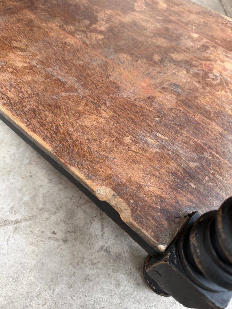 Draper's table early 20th century