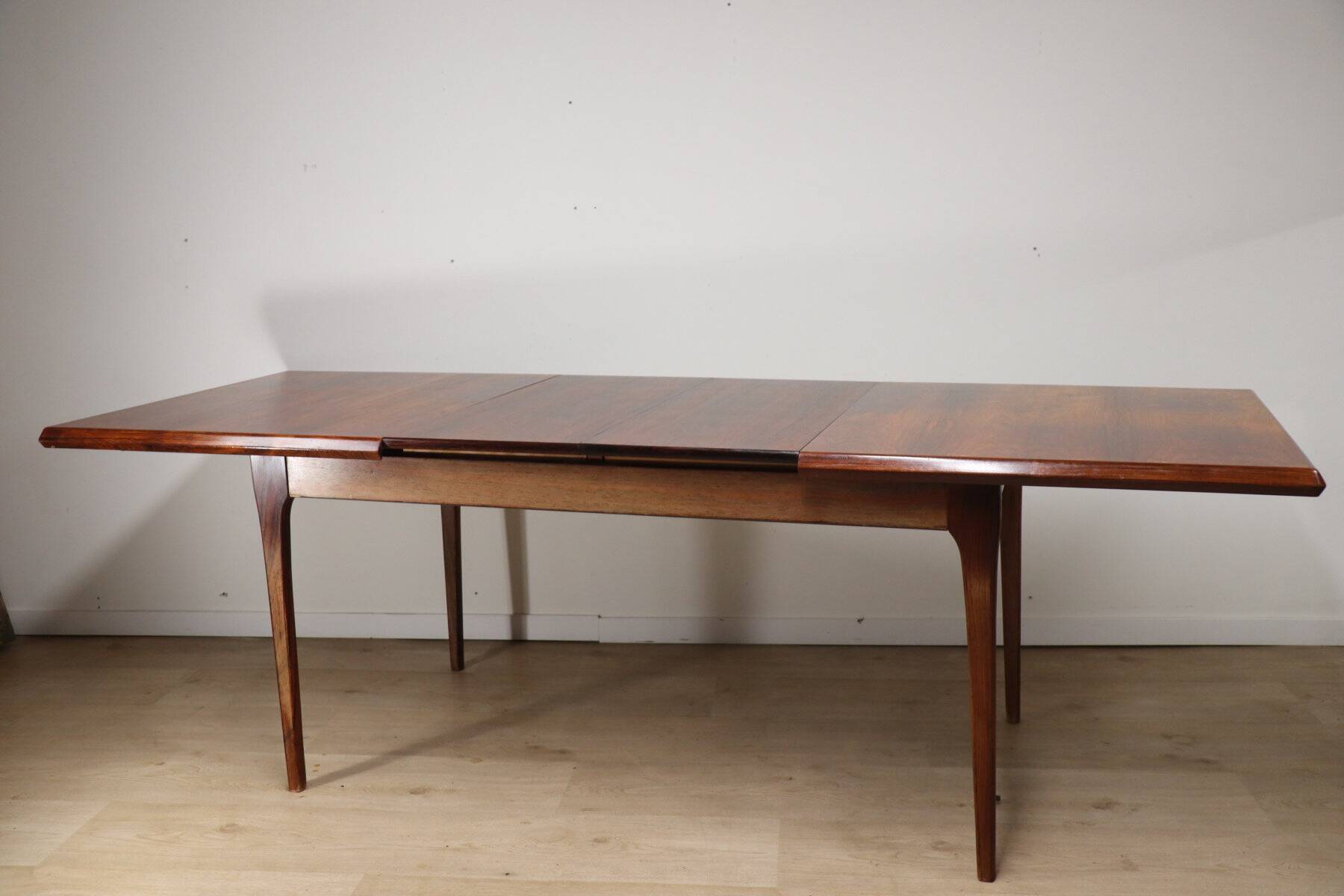 Scandinavian extendable rosewood dining table, 1960s
