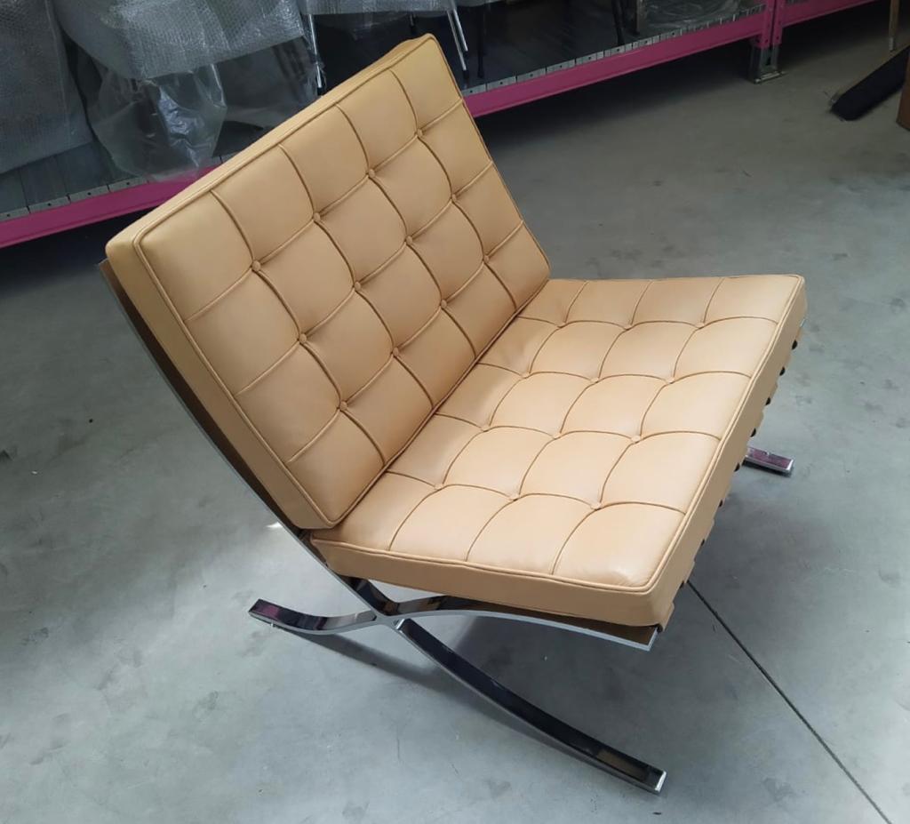 Knoll, pair of Barcelona easy chairs